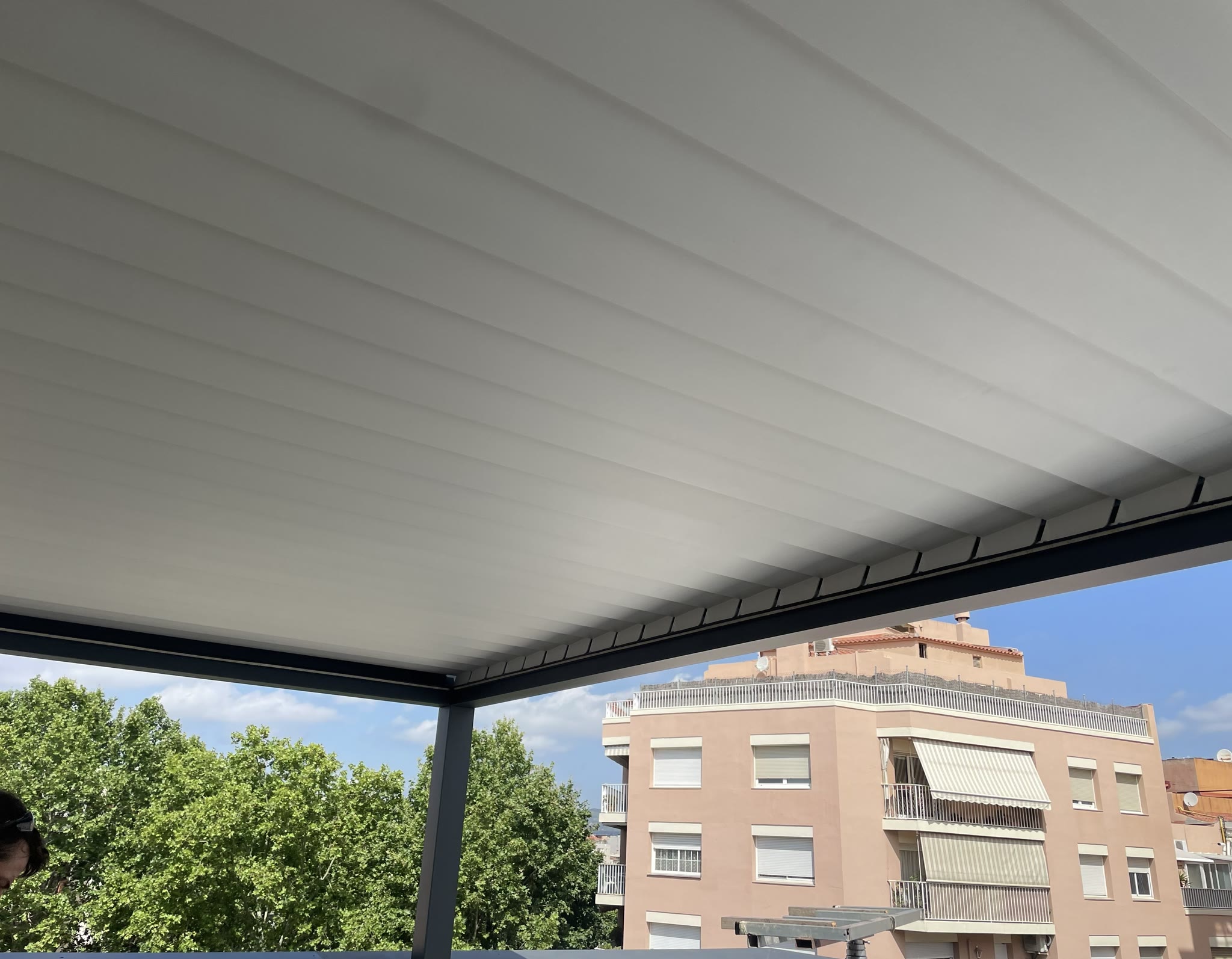 Pèrgola bioclimàtica en dúplex 8 Pèrgola bioclimàtica en dúplex 8